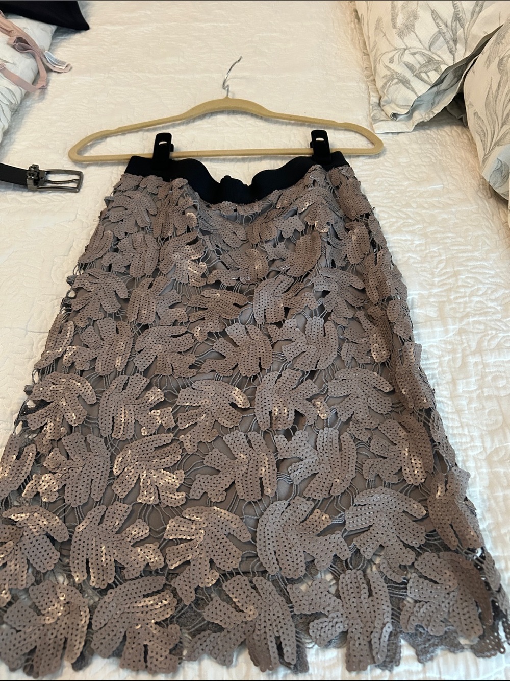 BCBGMaxAzria Taupe Floral Sequin Appliqué Midi Skirt